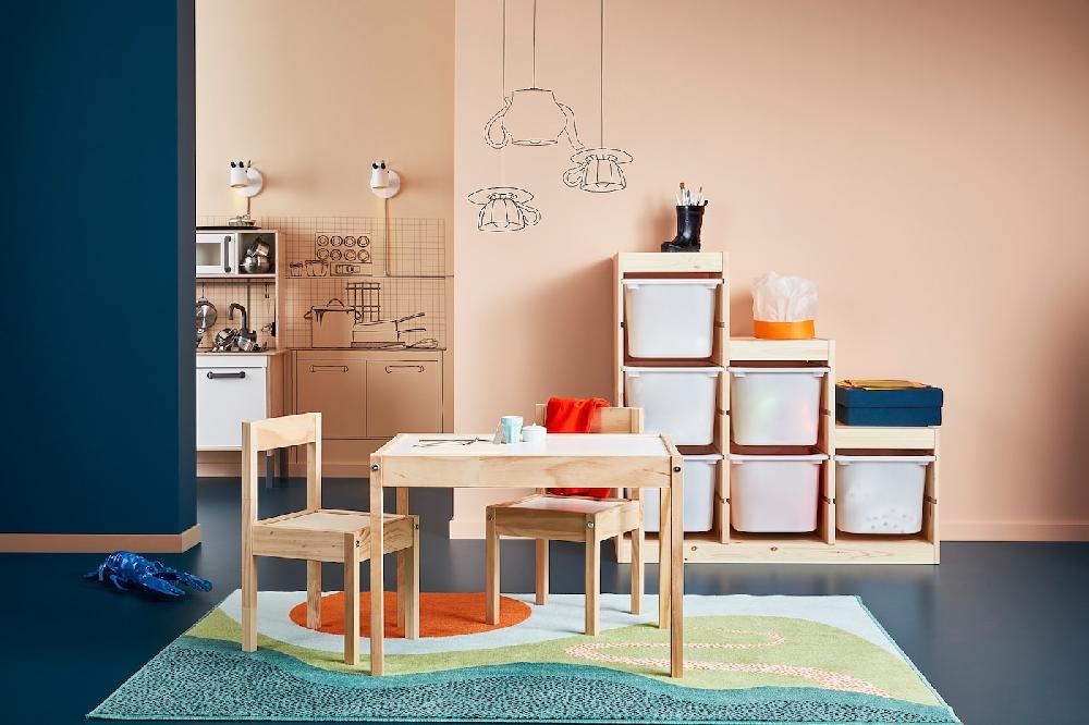 IKEA LÄTT Kindertisch mit 2 Stühlen weiß/Kiefer Vierteljährliche Förderung