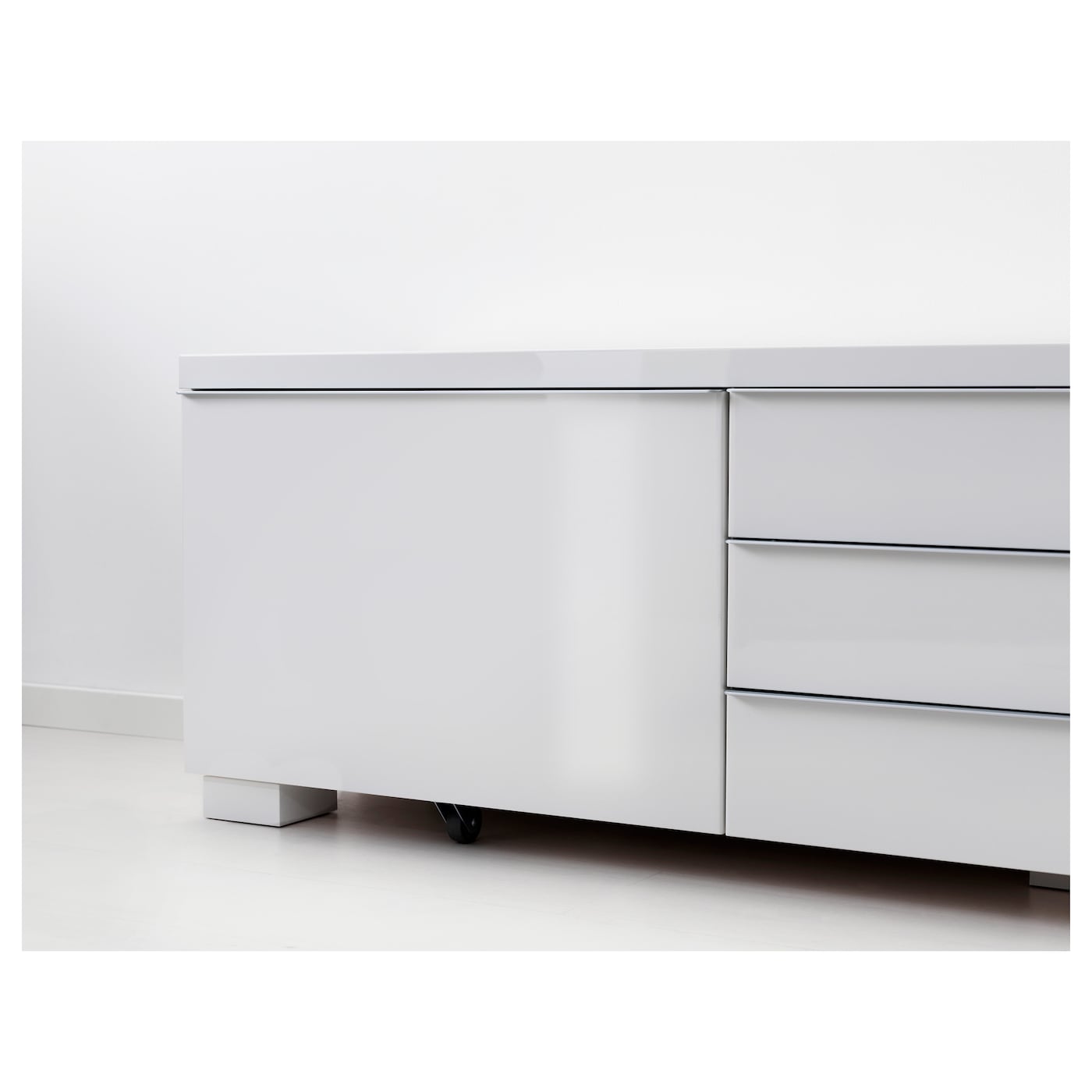 IKEA BESTÅ BURS TV-Bank Hochglanz weiß 180x41x49 cm Kauf eins, bekomm eins gratis