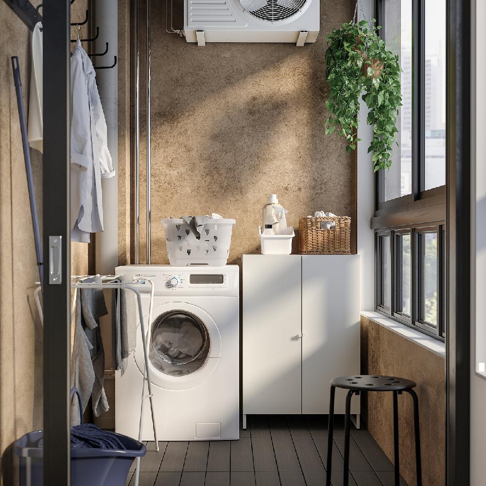 IKEA JOSTEIN Regal mit Türen drinnen/draußen/weiß 61x44x90 cm Saisonschlussverkauf