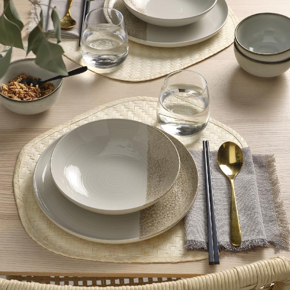 IKEA KRUSTISTEL Teller gemustert/hellbeige 25 cm Flash Sale