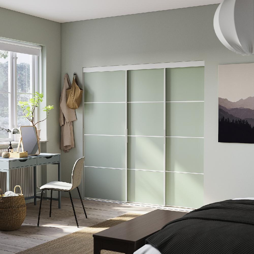 IKEA SKYTTA / PAX Kleiderschrank+Schiebetüren begehb. weiß doppelseitig/Mehamn hellgrün 226x160x205 cm Heißer Verkauf