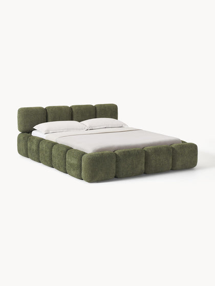 Westwing Collection Polsterbett Tayla aus Teddy-Bouclé