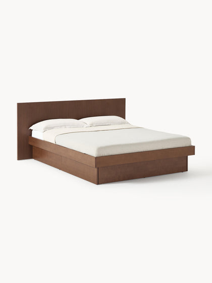 Westwing Collection Holzbett Sato mit Schubladen und Kopfteil