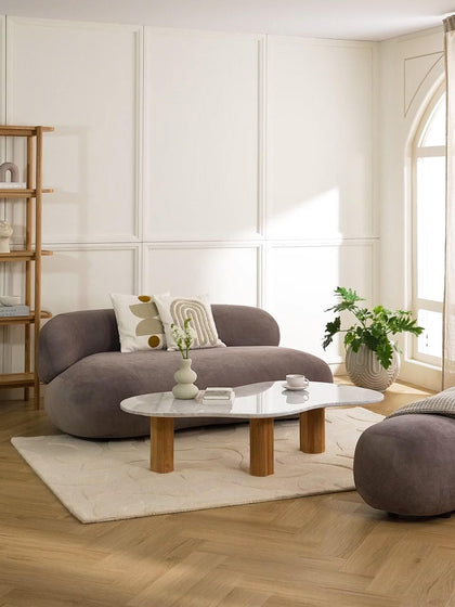 Westwing Collection Marmor-Couchtisch Naruto in organischer Form Letzter Tag