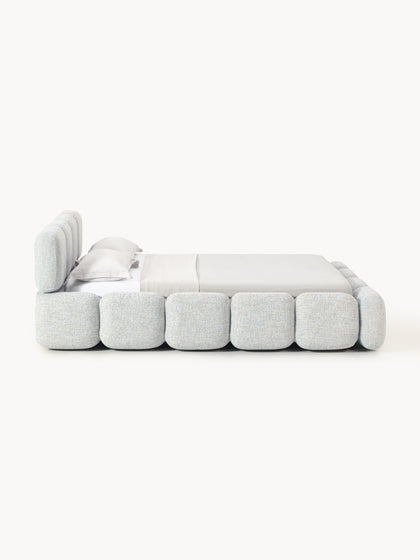 Westwing Collection Polsterbett Tayla aus Bouclé Begrenztes Angebot
