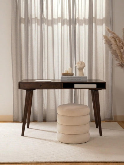 Westwing Collection Schreibtisch Tova aus Massivholz mit Schublade Preisnachlass