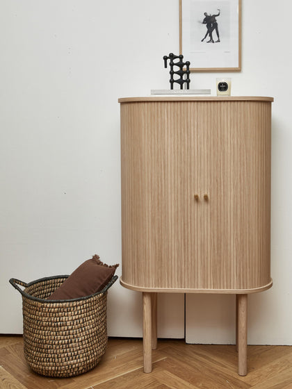 Westwing Collection Highboard Calary mit geriffelter Front im Angebot
