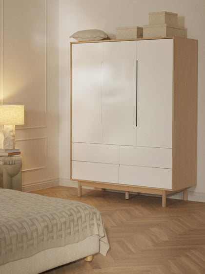 Westwing Collection Kleiderschrank Cassy 3-türig Kostenlose Rückgabe