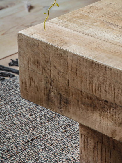 Westwing Collection Couchtisch Iowa aus Mangoholz zollfrei