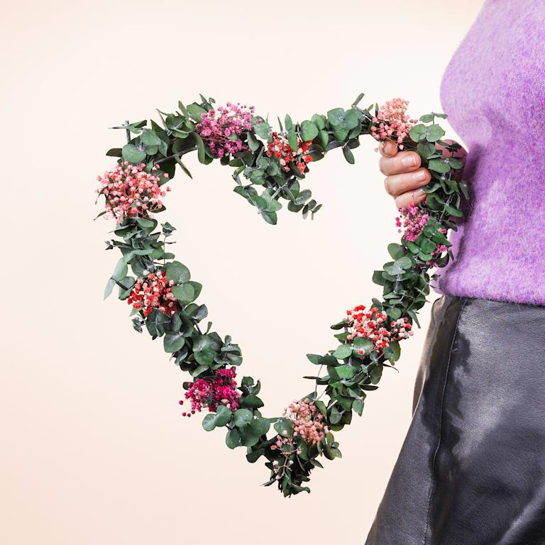 blume2000 Eukalyptuskranz Love Limitierter Zeitrabatt