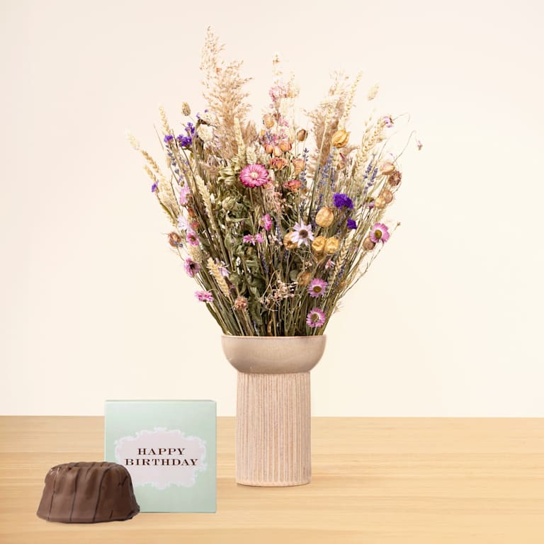 blume2000 Wildblumen Trockenstrauß Größe XL mit Geburtstagsküchlein