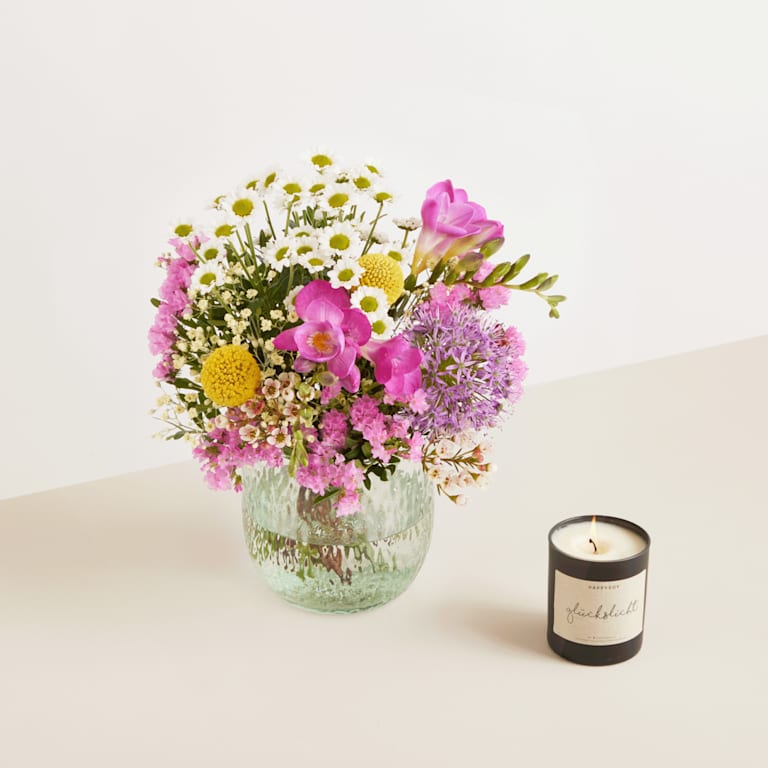blume2000 Frühlingsleuchten mit Sojawachs-Kerze Glückslicht 600g