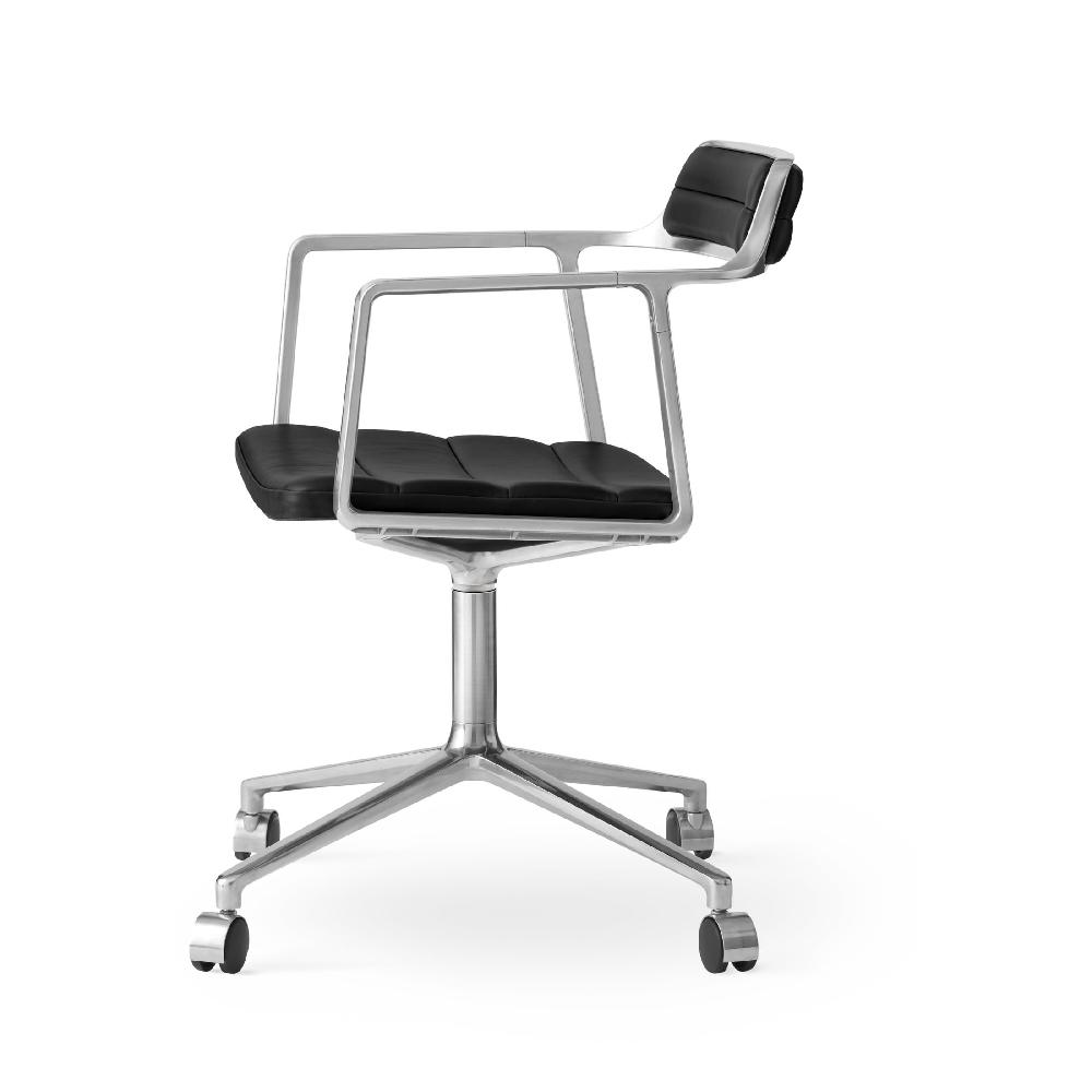 Seipp Stuhl Vipp 452 Swivel mit Rollen Produkte Wohnen Stühle