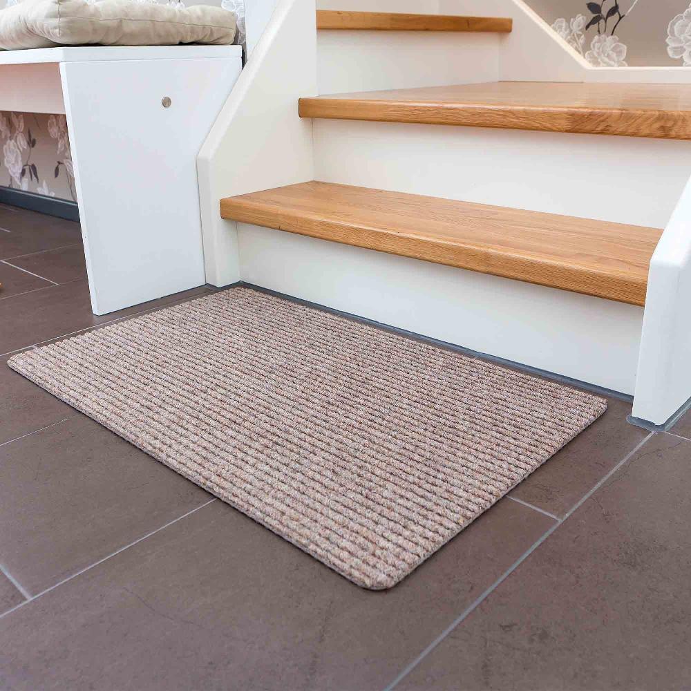 wohndirekt Fußmatte RIB LINE SPRINT in 2 Größen und 4 Farben Super Sparpreis