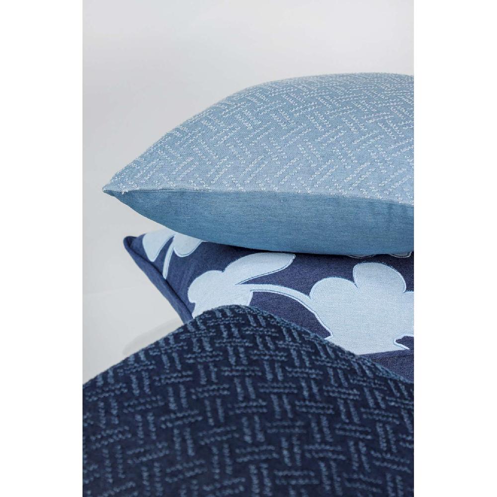 wohndirekt Kissen Adele in Denim-Qualität 45x45 cm Fabrikladen