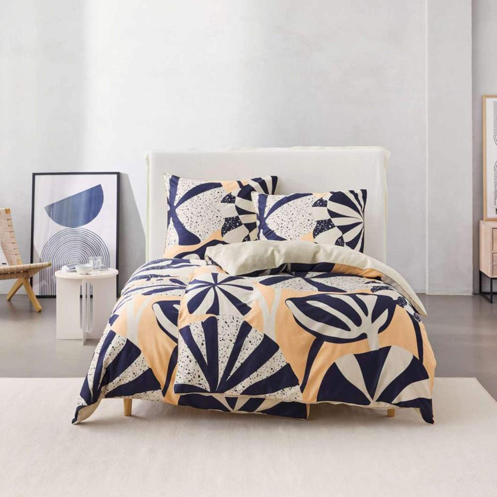wohndirekt Satin Bettwäsche Amara mit Bluemnmuster und Paspel Angebote