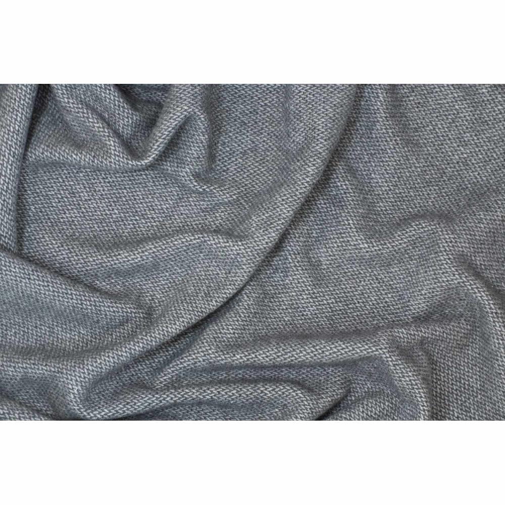 wohndirekt Kuscheldecke Relax • mit langen Fransen • Minimuster • 140 x 200 cm Valentinstagsangebot