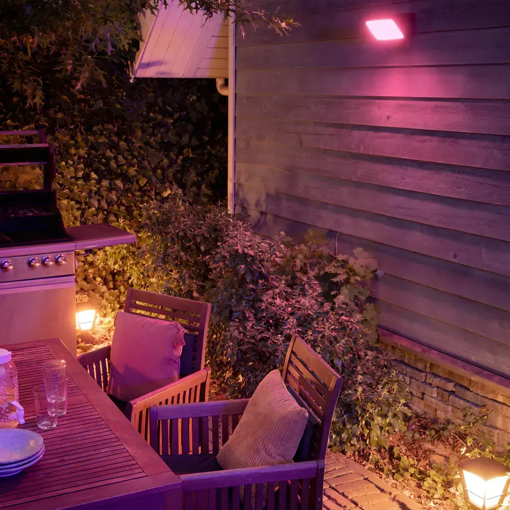 smarthome Philips Hue White & Color Ambience Discover Flutlicht kaufen Nur für heute